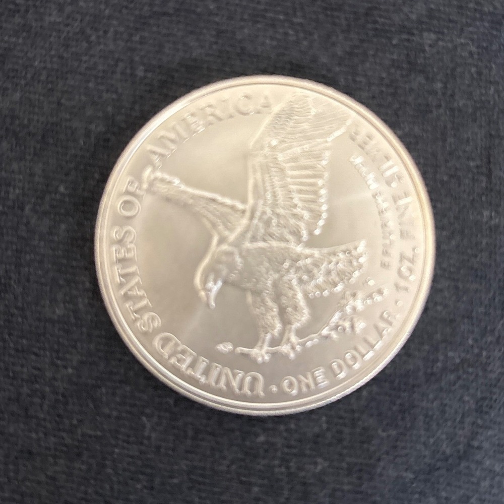 2022 American Silver Eagle 1oz .999 Fine Silver Dollar Coin Type 2 Uncirculated - Picture 2 of 4